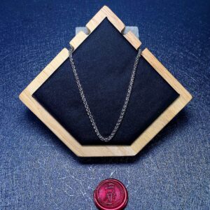 Collar Sharp Line